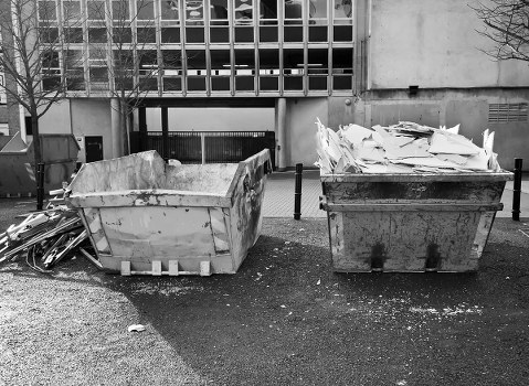 Professional furniture removal service in Archway
